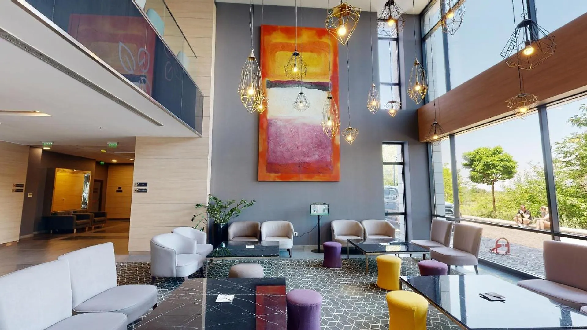 Premier Sofia Airport Hotel 4*,