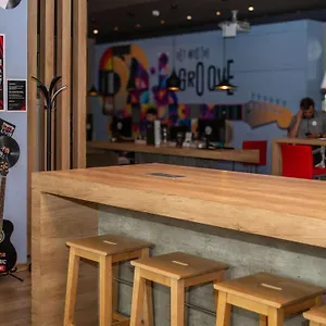 3* Szálloda Ibis Airport
