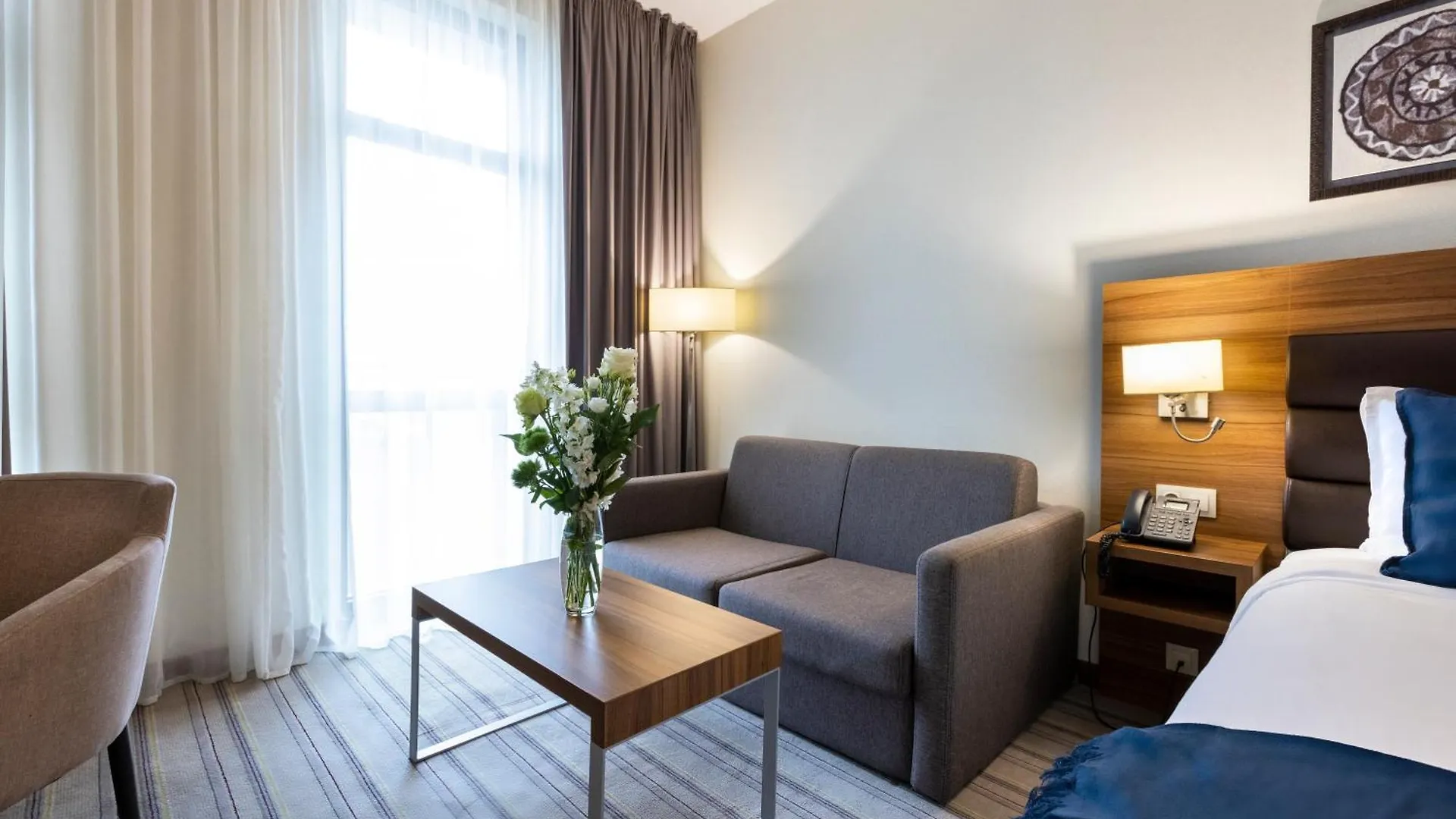 Premier Sofia Airport Hotel 4*,  Болгария