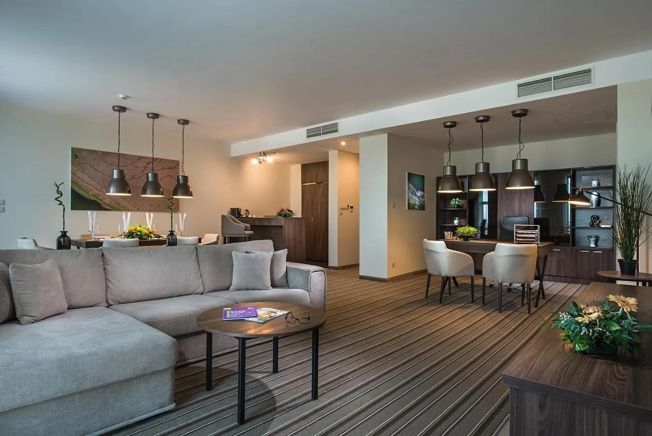 Premier Sofia Airport Hotel 4*,